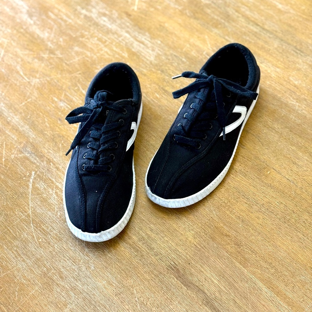 Tretorn Nyliteplus Canvas Sneaker